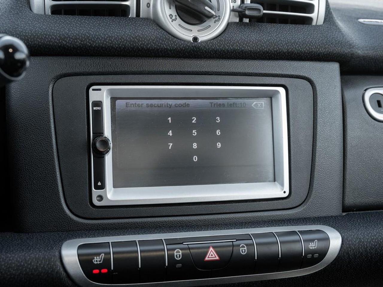 2014 Smart fortwo electric drive passion 2dr Coupe Photo