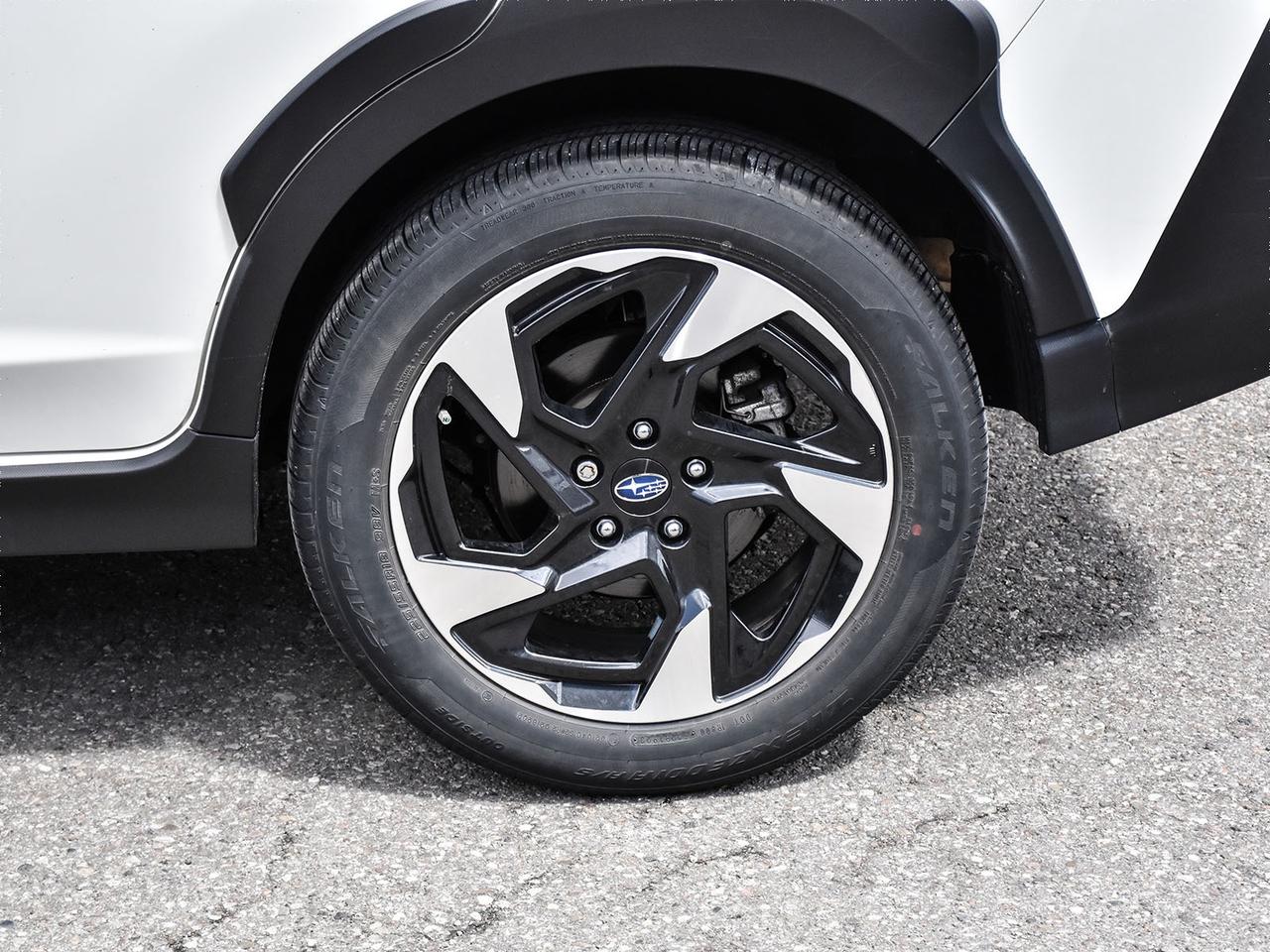 2024 Subaru Crosstrek LIMITED  1OWNER  NAVI   LEATHER  SUNROOF  CARPLAY Photo