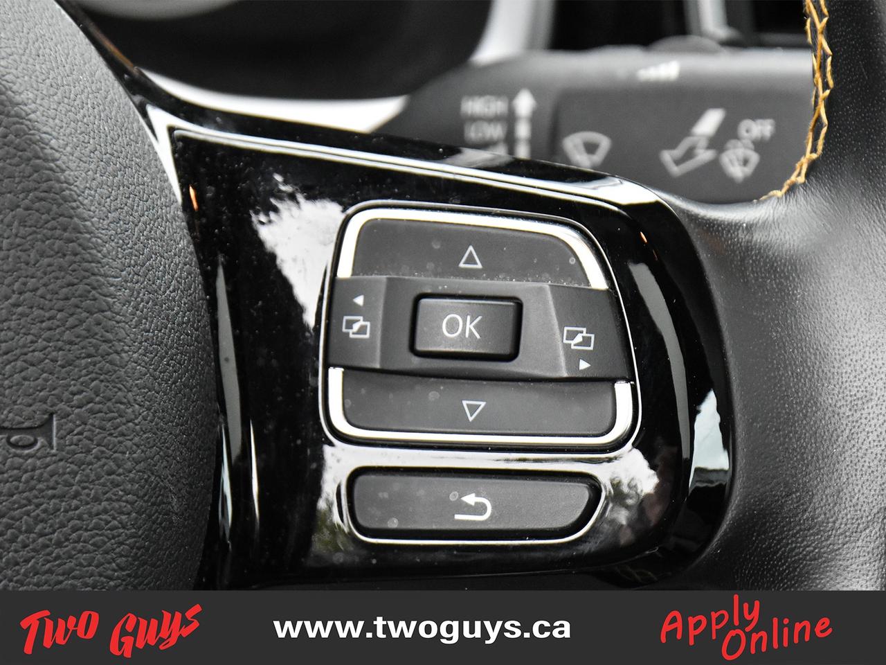 2018 Volkswagen Beetle Dune Auto Sunroof Back Up Camera Nav Photo