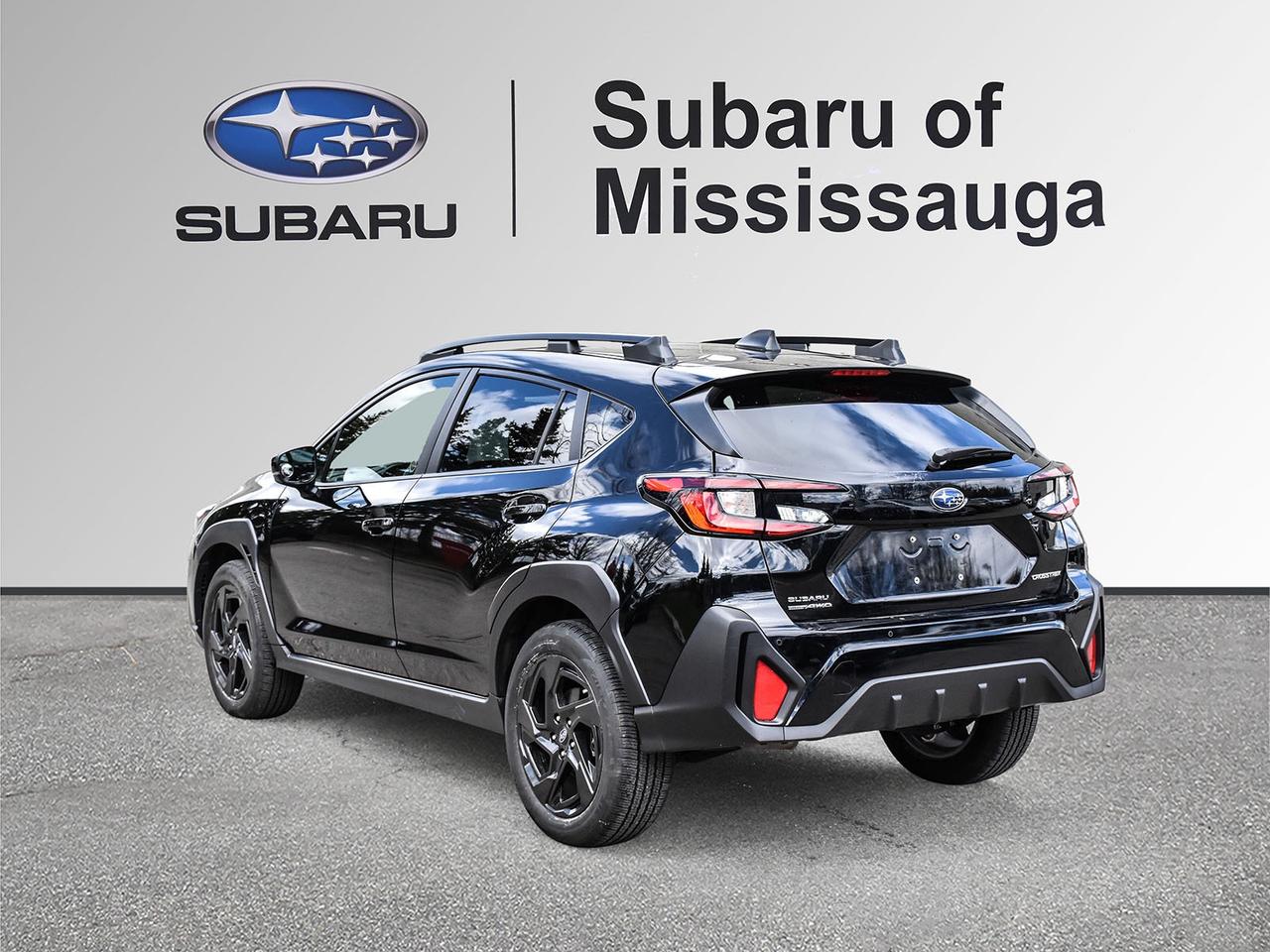 2024 Subaru Crosstrek ONYX   AWD   CLEAN CARFAX   ONE OWNER   SUNROOF Photo2