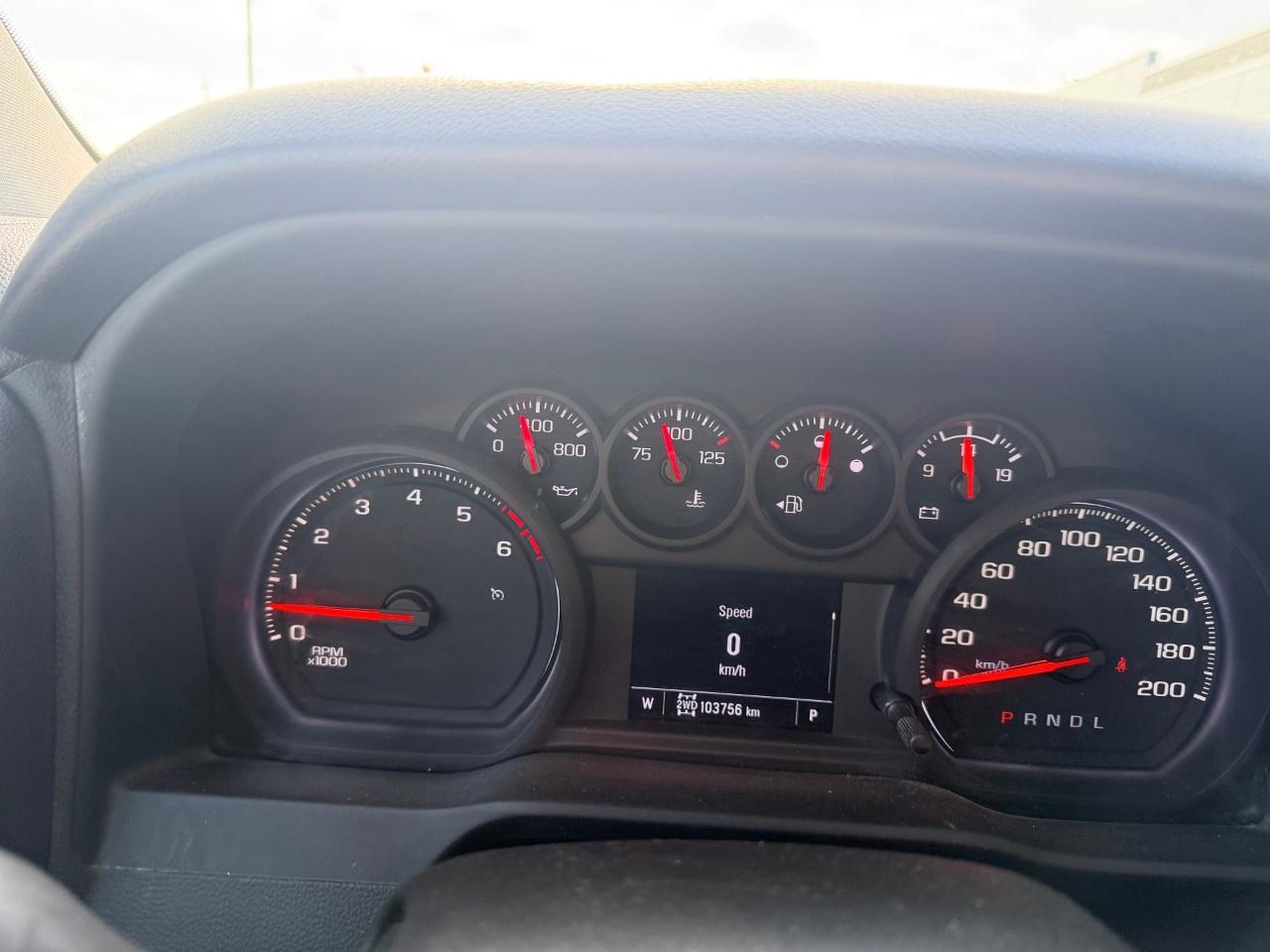 2024 GMC SIERRA 2500HD 4WD Crew Cab Standard Box Pro Photo