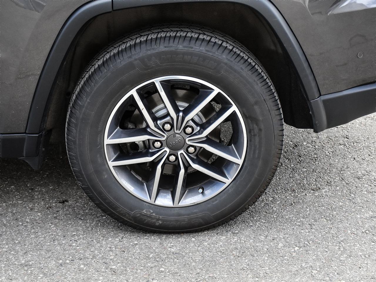 2020 Jeep Grand Cherokee LIMITED   4x4   CLEAN CARFAX   CERTIFIED   NAVI Photo