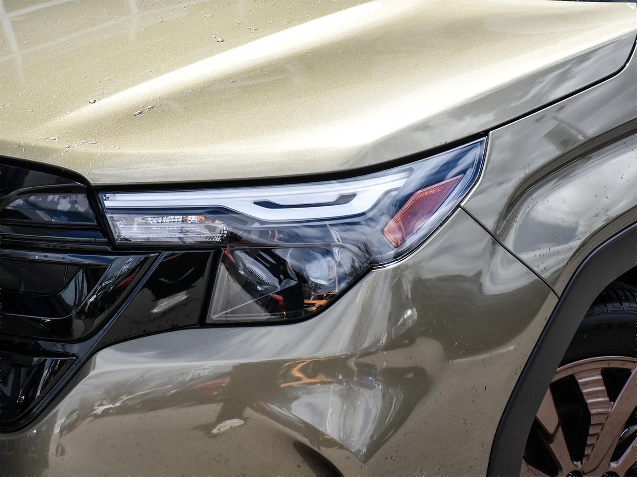 2025 Subaru Forester SPORT   1 OWNER   CLEAN CARFAX   PANO ROOF  CAMERA Photo