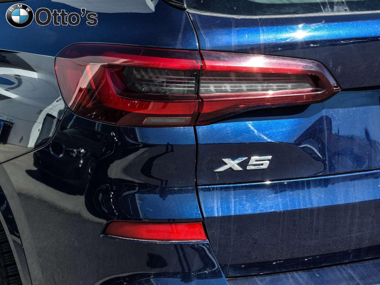 2022 BMW X5 xDrive40i Premium Essential Package M Sport Packag Photo