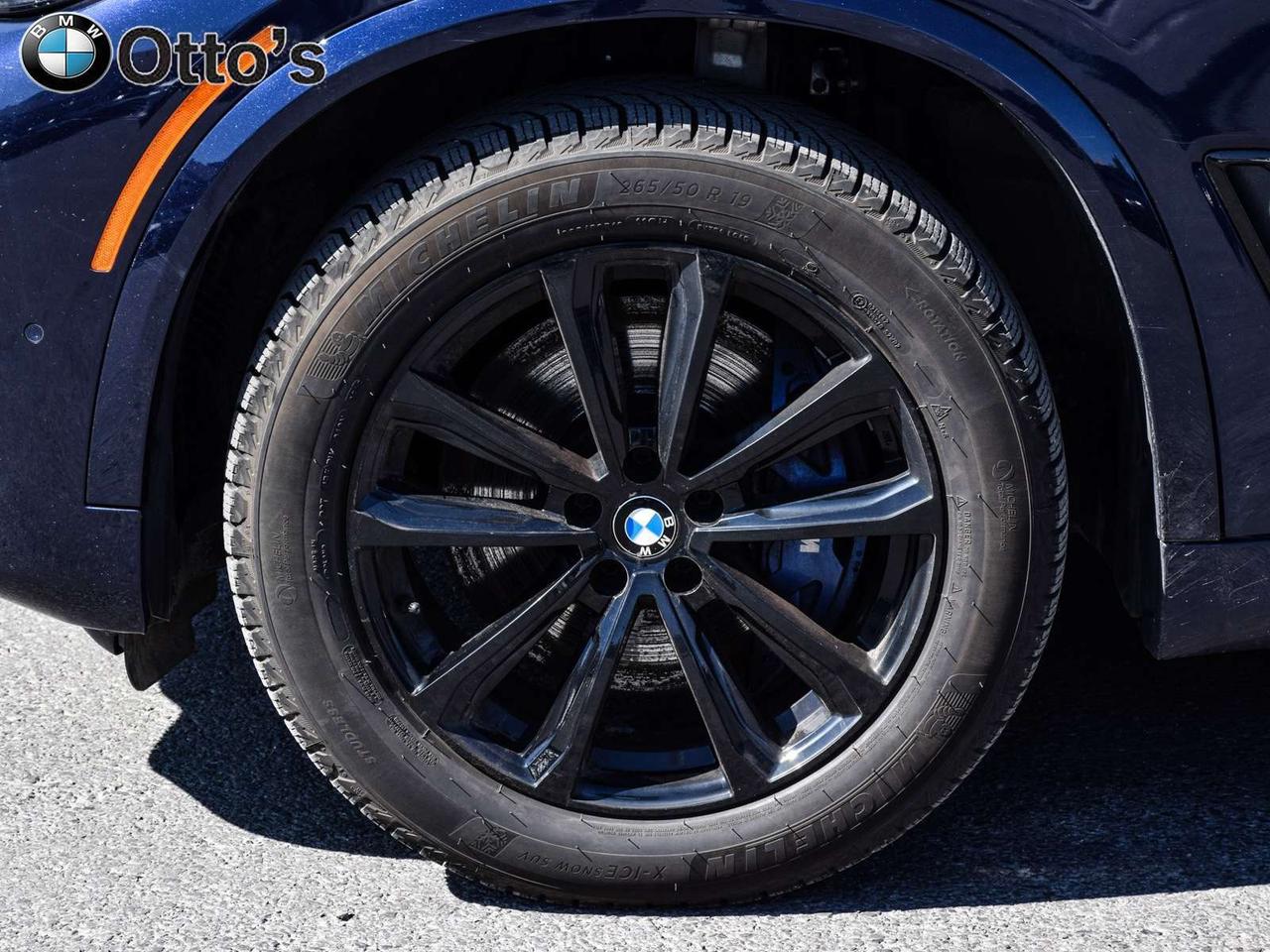 2022 BMW X5 xDrive40i Premium Essential Package M Sport Packag Photo