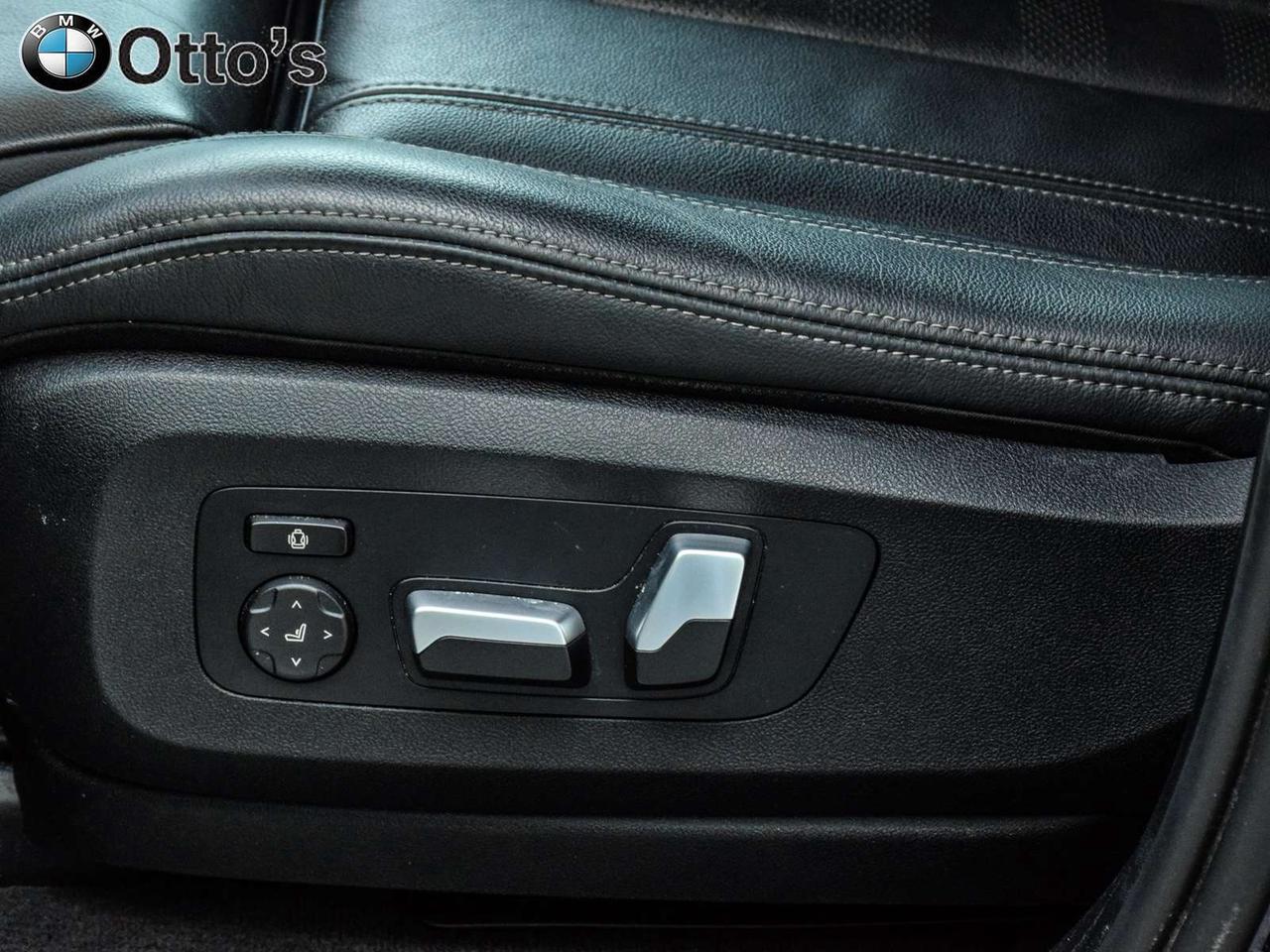 2022 BMW X5 xDrive40i Premium Essential Package M Sport Packag Photo