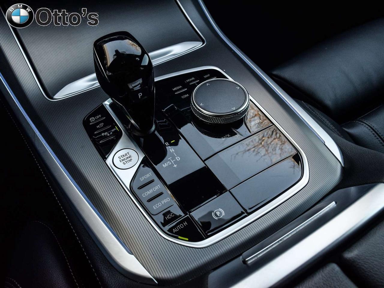 2022 BMW X5 xDrive40i Premium Essential Package M Sport Packag Photo