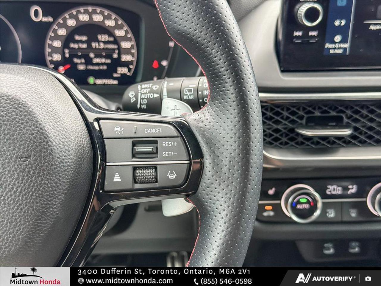 2025 Acura ADX Platinum Elite A-Spec AWD Photo
