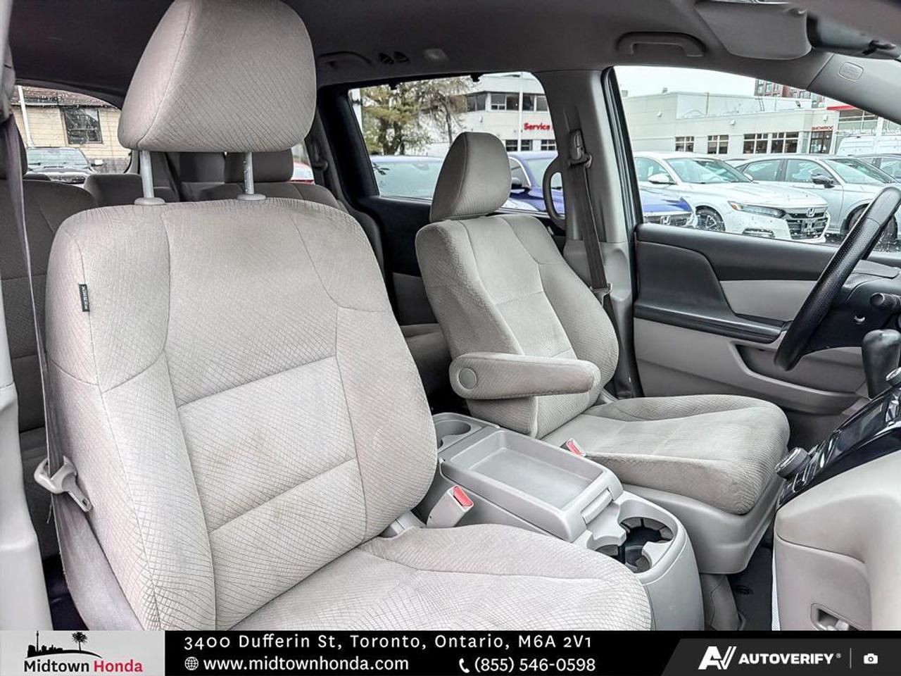 2016 Honda Odyssey LOW KMS I BACK UP CAM I MADE TO LAST Photo