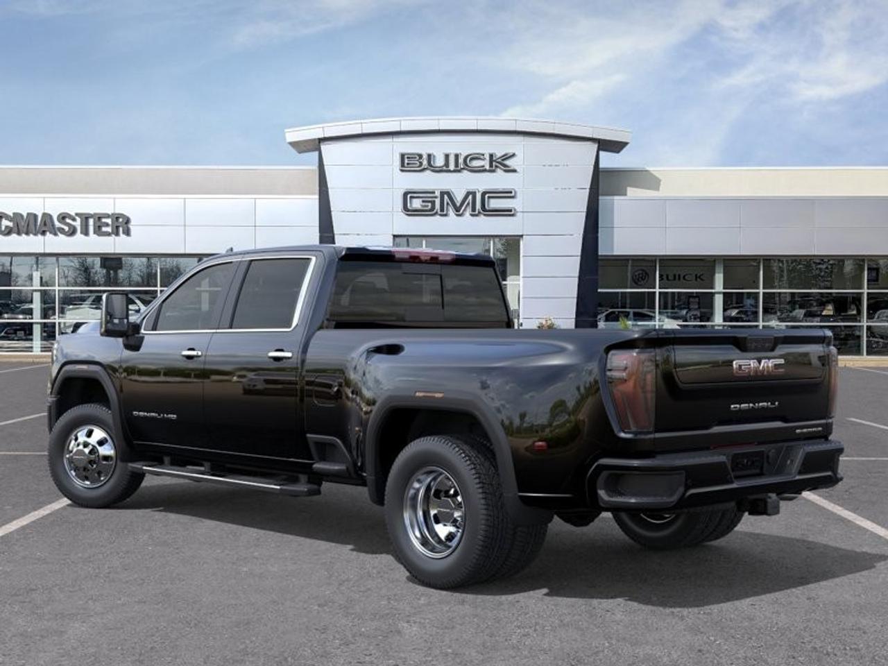 2026 GMC Sierra 3500HD 4WD Crew Cab Long Box Denali Photo