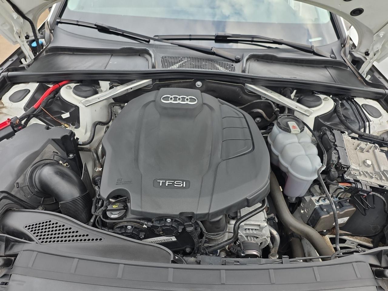 2019 Audi A4 Technik * NO ACCIDENTS / BANG & OLUFSEN / CARPLAY Photo