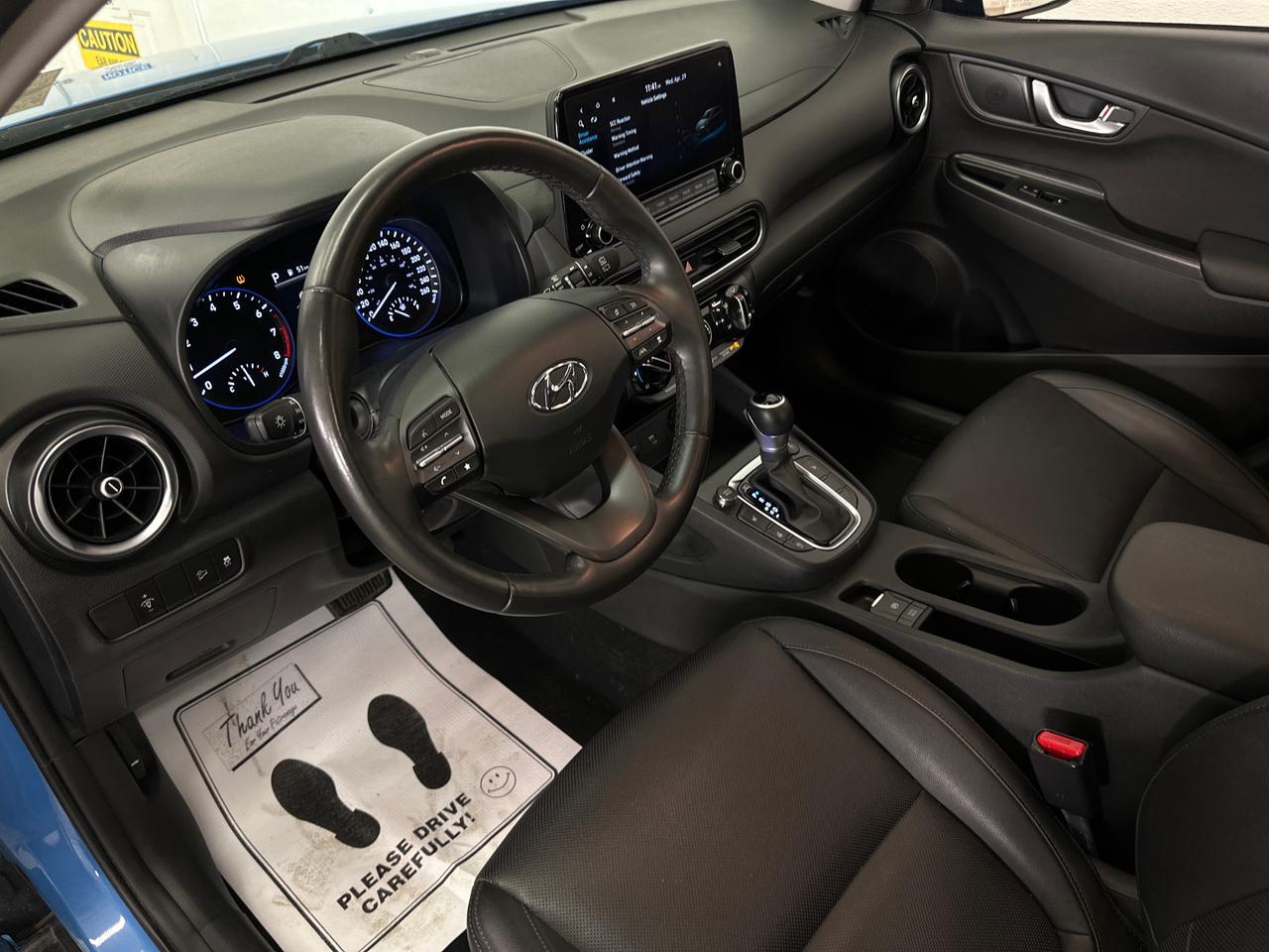 2023 Hyundai KONA 2.0L Preferred Sun & Leather Package 4dr All-Wheel Drive Photo