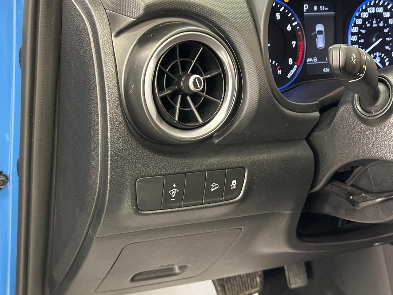 2023 Hyundai KONA 2.0L Preferred Sun & Leather Package 4dr All-Wheel Drive Photo