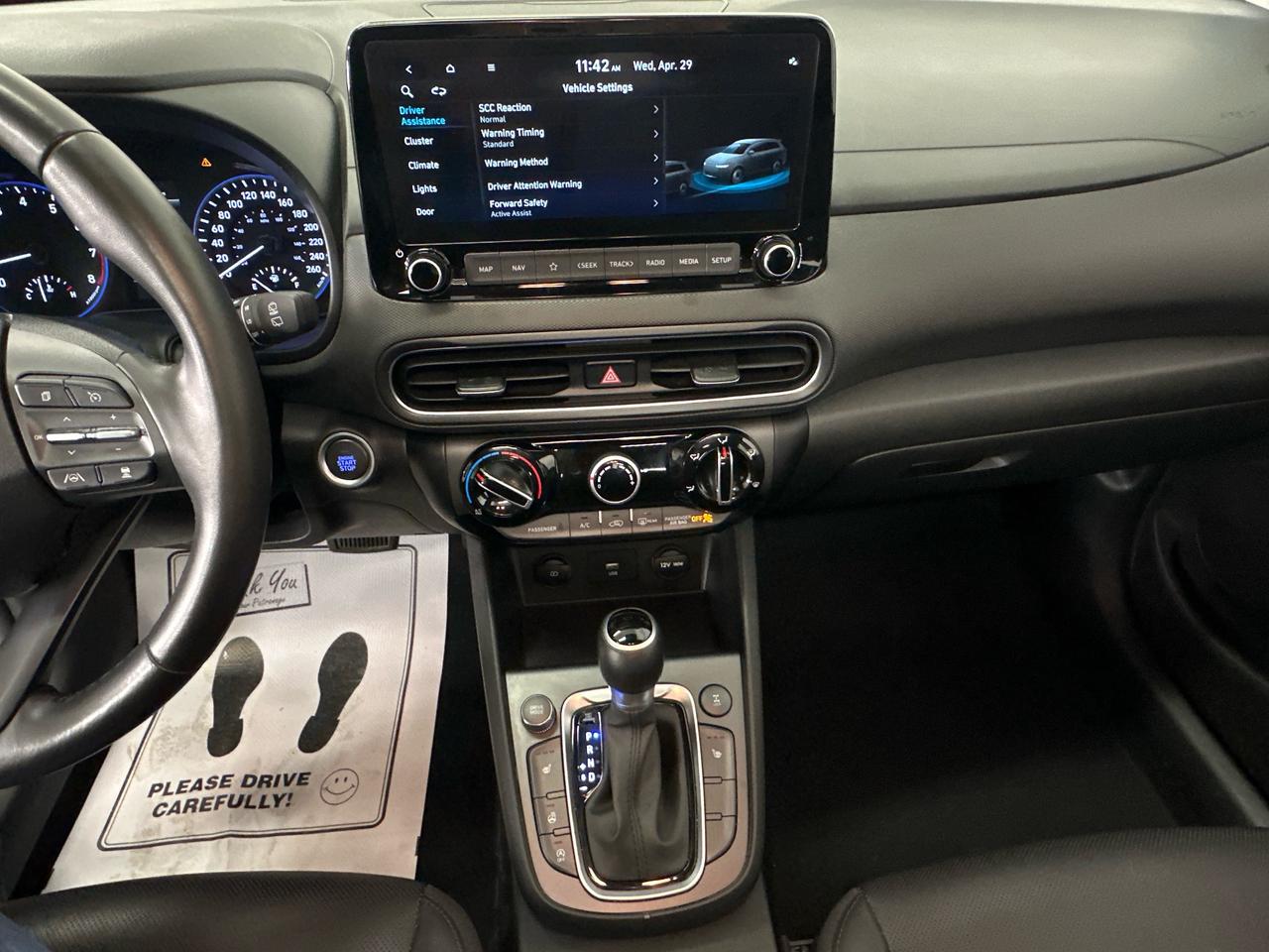 2023 Hyundai KONA 2.0L Preferred Sun & Leather Package 4dr All-Wheel Drive Photo