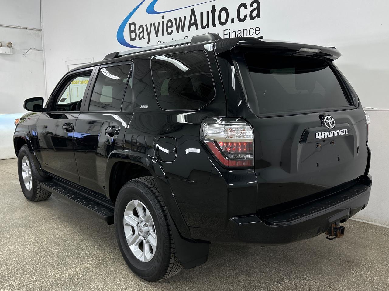2022 Toyota 4Runner Base 4dr 4x4 Photo4