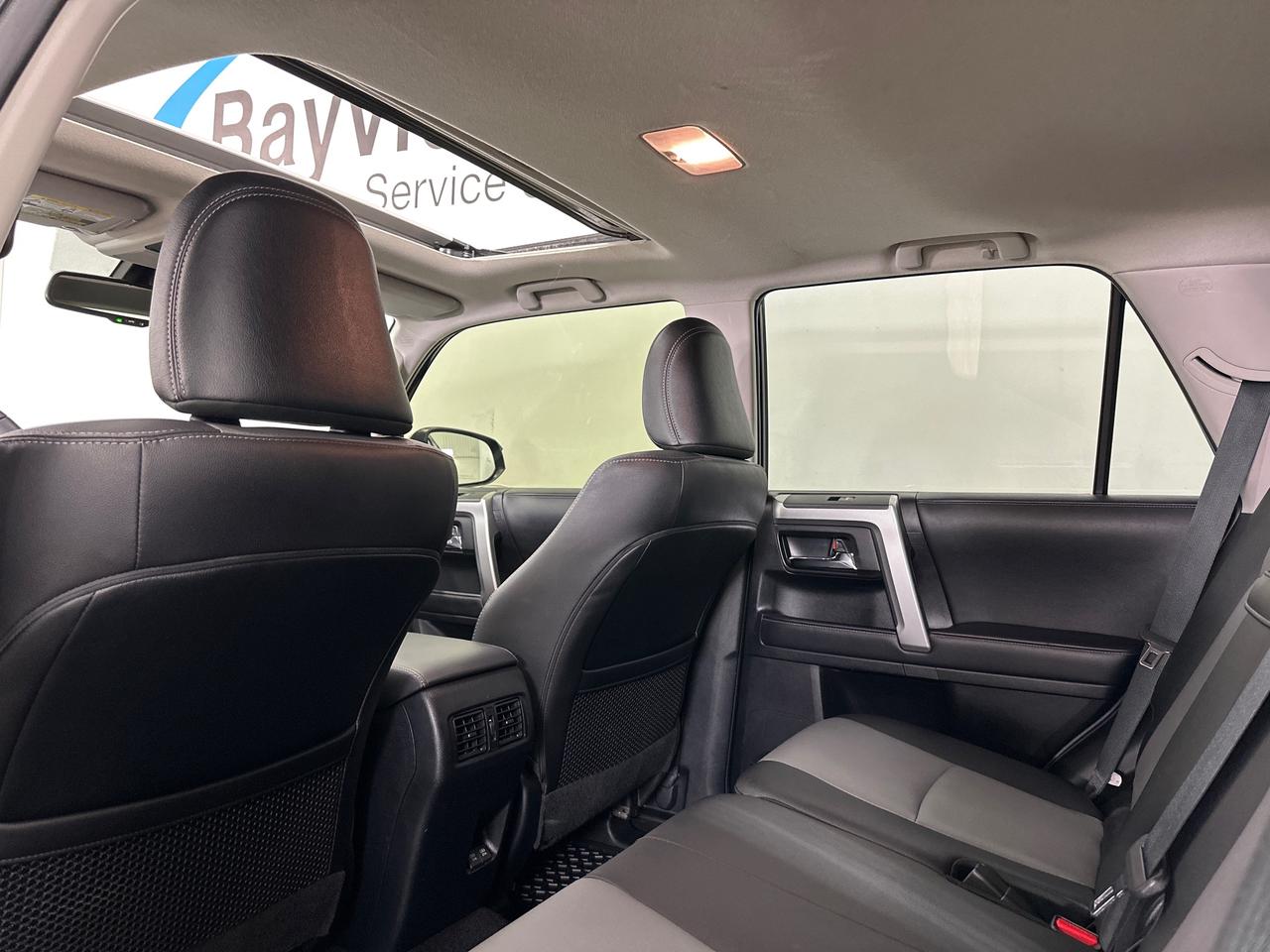 2022 Toyota 4Runner Base 4dr 4x4 Photo