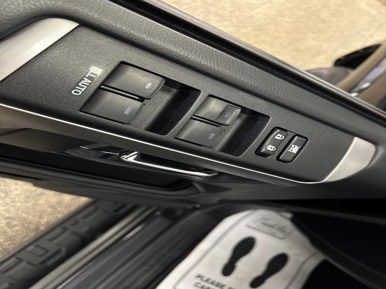 2022 Toyota 4Runner Base 4dr 4x4 Photo