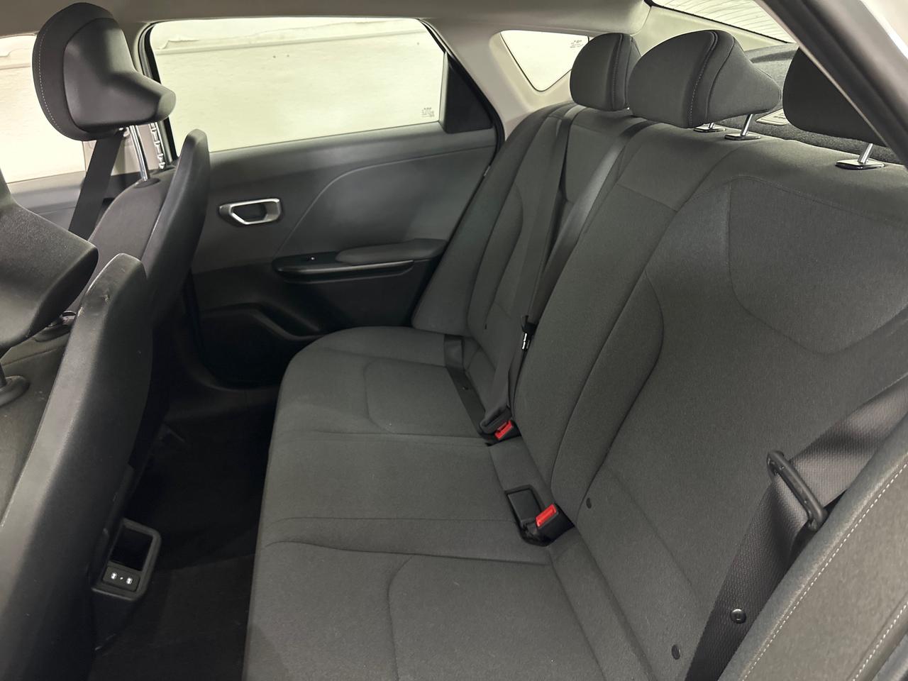 2025 Kia K4 LX 4dr Sedan Photo