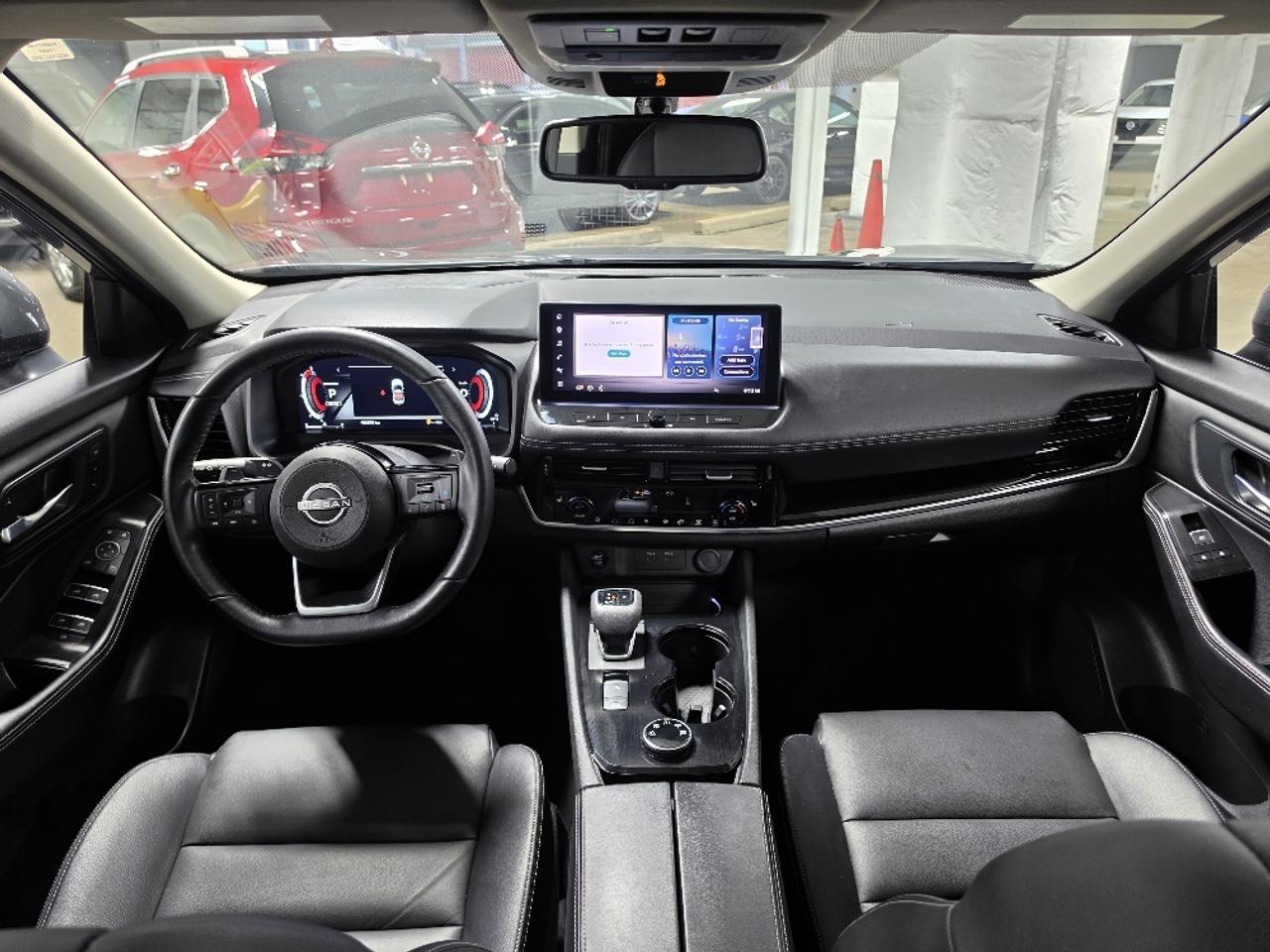 2024 Nissan Rogue SL, PRO-PILOT, LEATHER, GOOGLE MAPS, NEW TIRES Photo