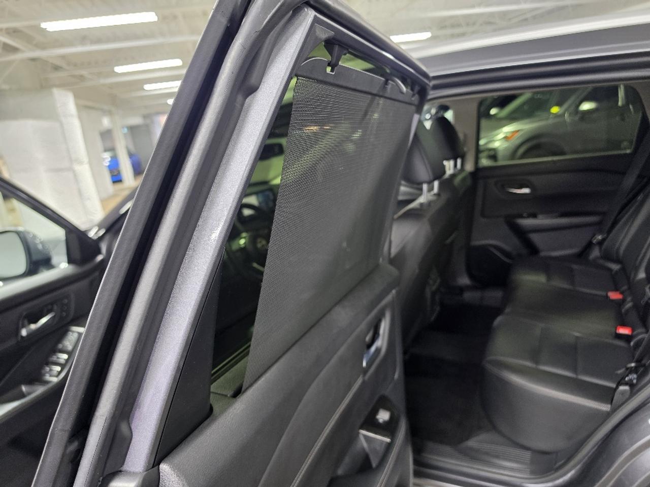 2024 Nissan Rogue SL, PRO-PILOT, LEATHER, GOOGLE MAPS, NEW TIRES Photo