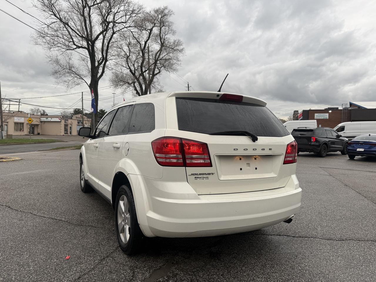 2015 Dodge Journey No Accidents l Fresh Trade in l 20 Service Records Photo4