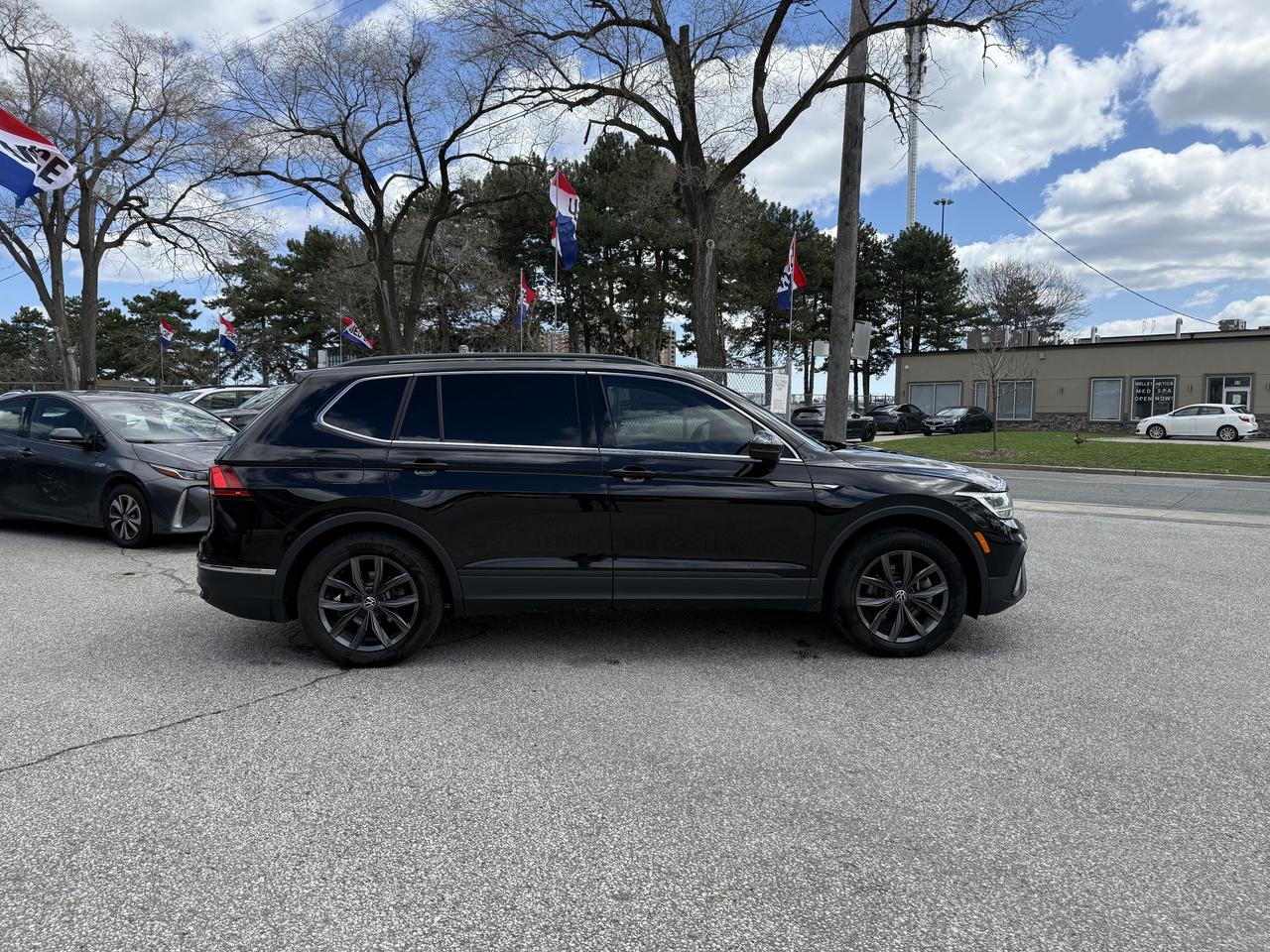 2022 Volkswagen Tiguan No Accidents l Comfortline l 4Motion l AWD l 2.0L Photo