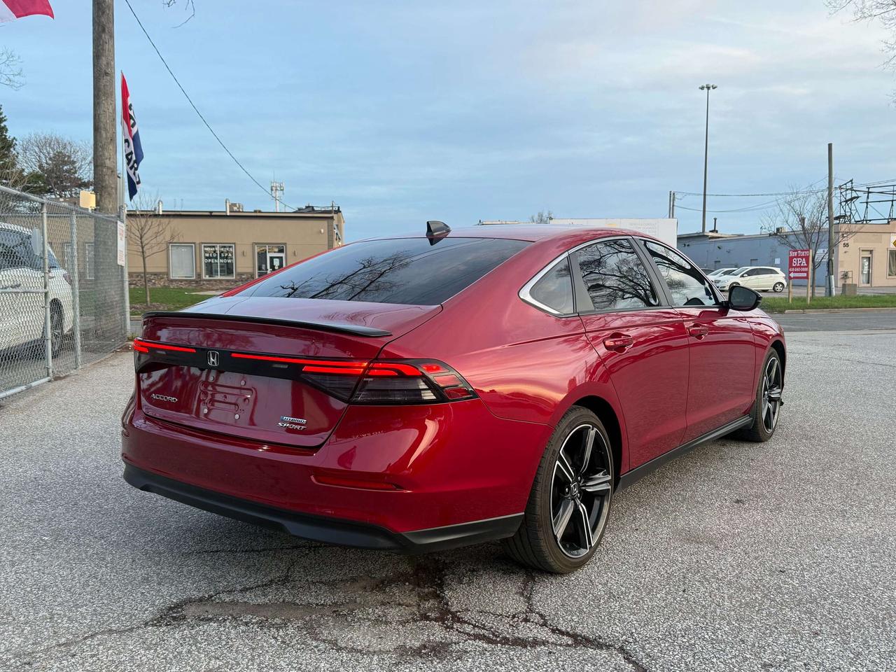 2023 Honda Accord No Accidents l Hybrid Sport l Honda Warranty l Photo