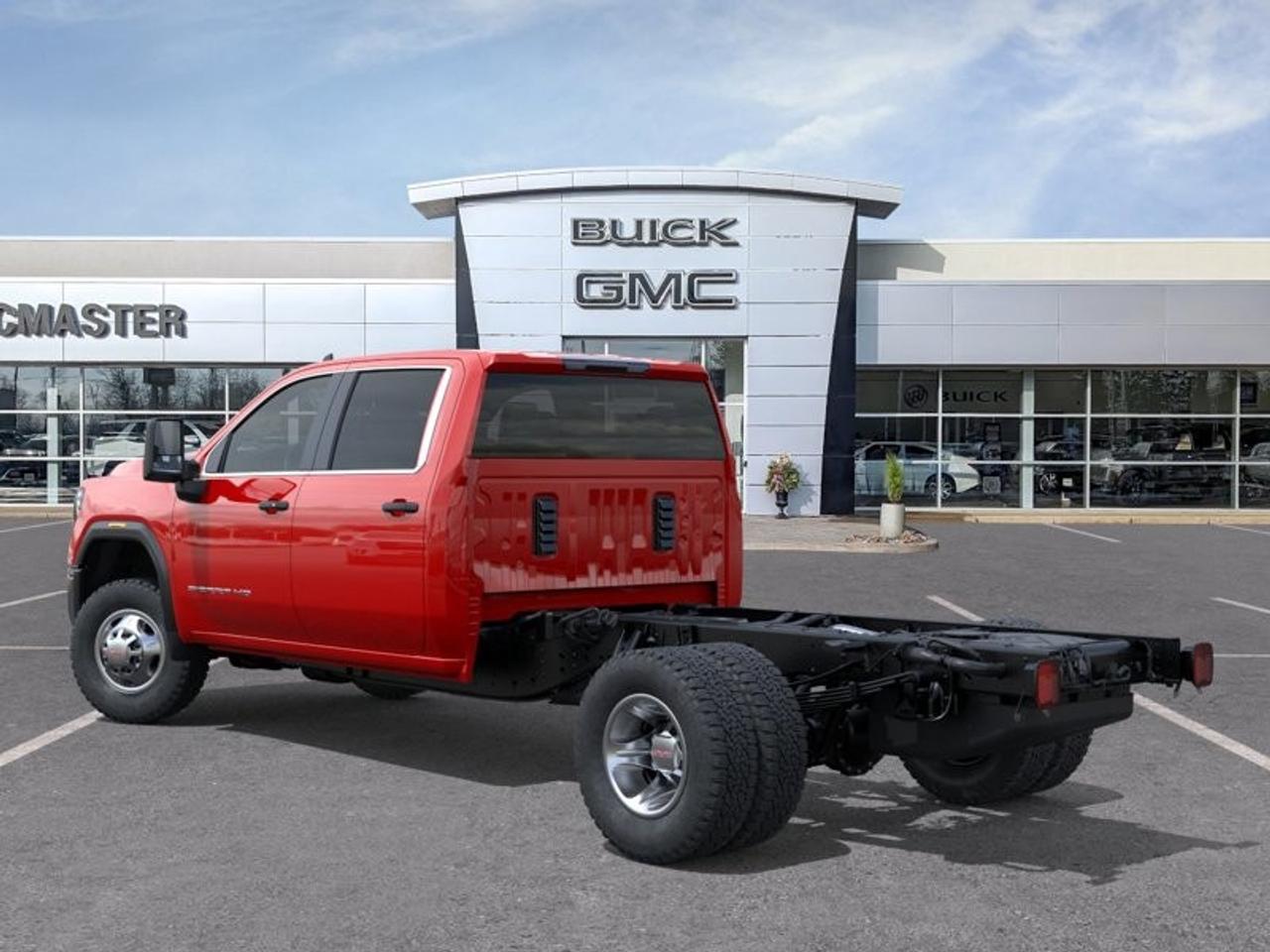 2026 GMC Sierra 3500HD CC 2WD Crew Cab 177" WB, 60" CA Pro Photo3