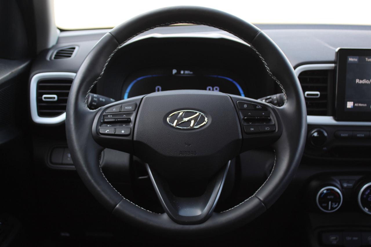2024 Hyundai Venue Ultimate Photo