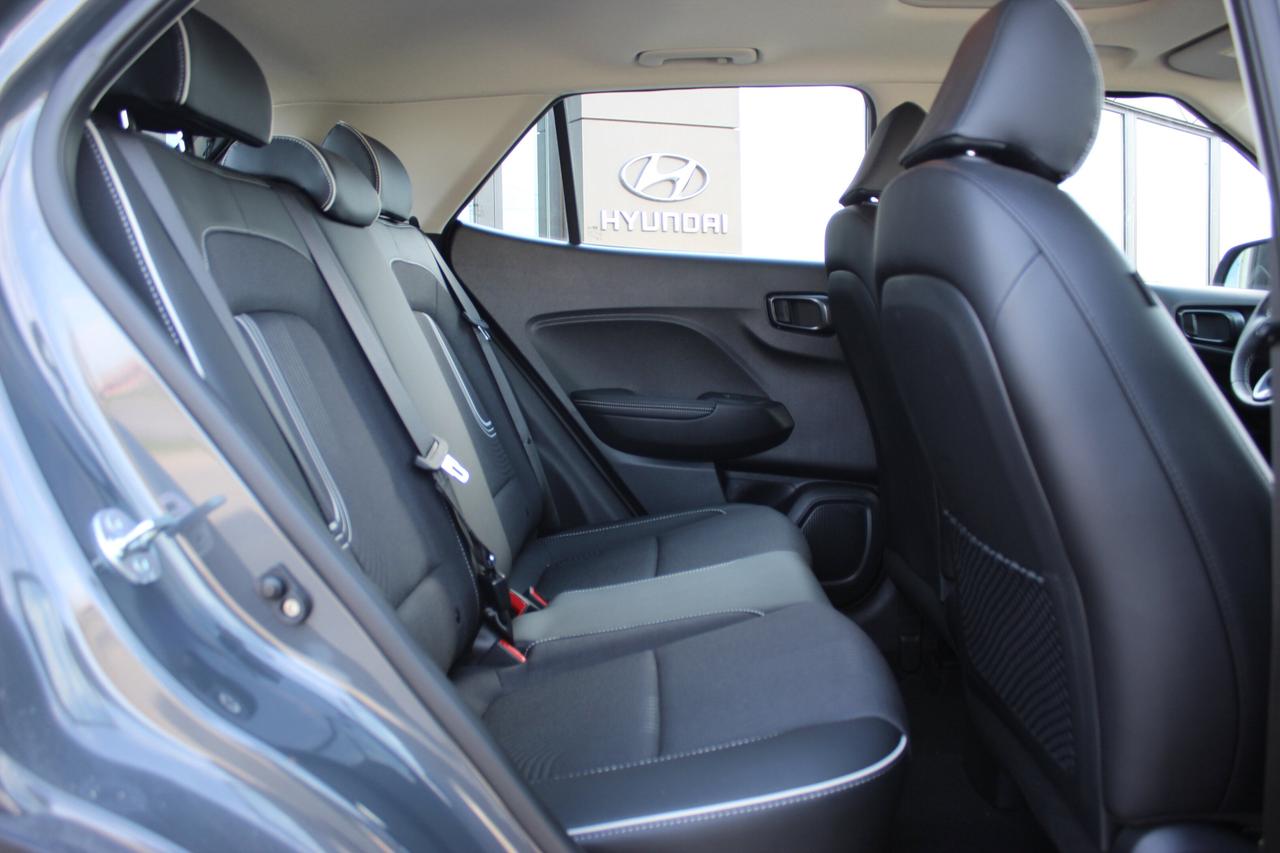 2024 Hyundai Venue Ultimate Photo