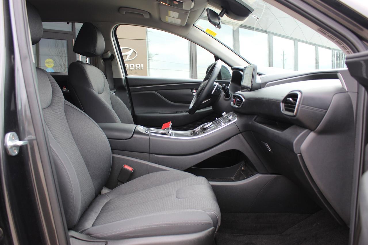 2023 Hyundai Santa Fe Preferred Photo