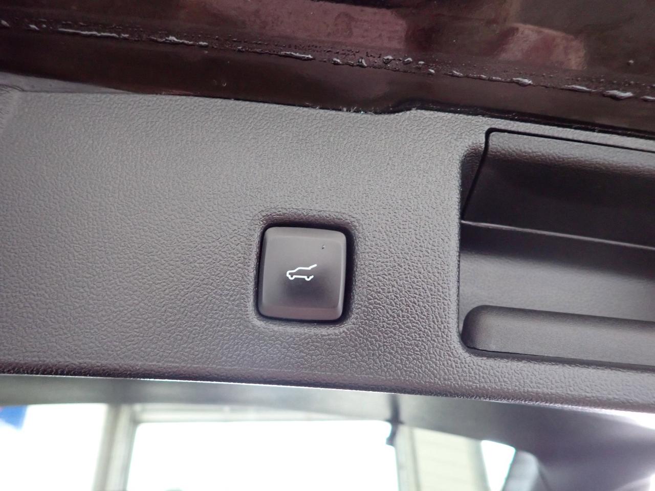 2022 Ford Escape Titanium* Hybrid* AWD LEATHER NAVI SUNROOF Photo4