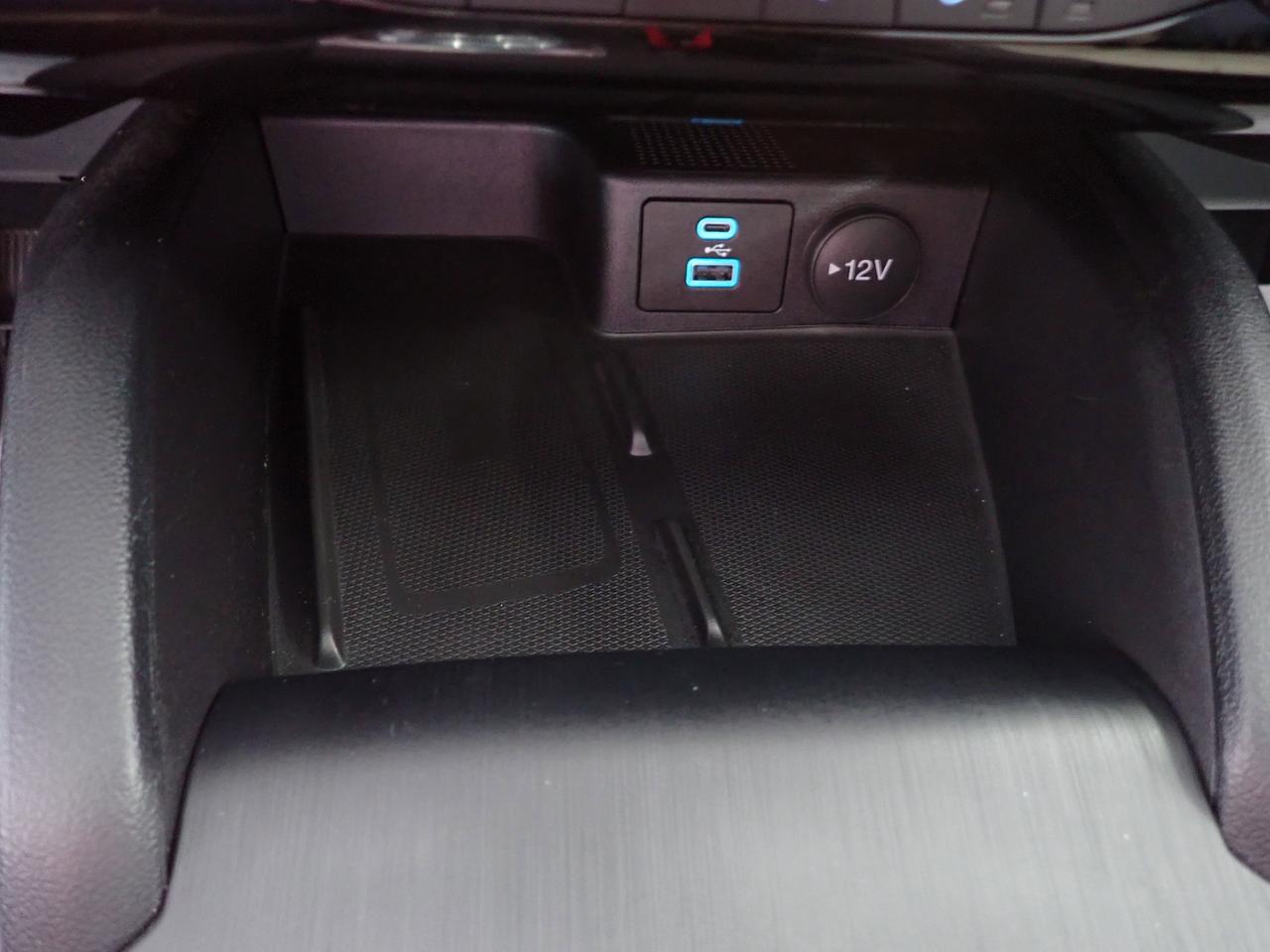 2022 Ford Escape Titanium* Hybrid* AWD LEATHER NAVI SUNROOF Photo