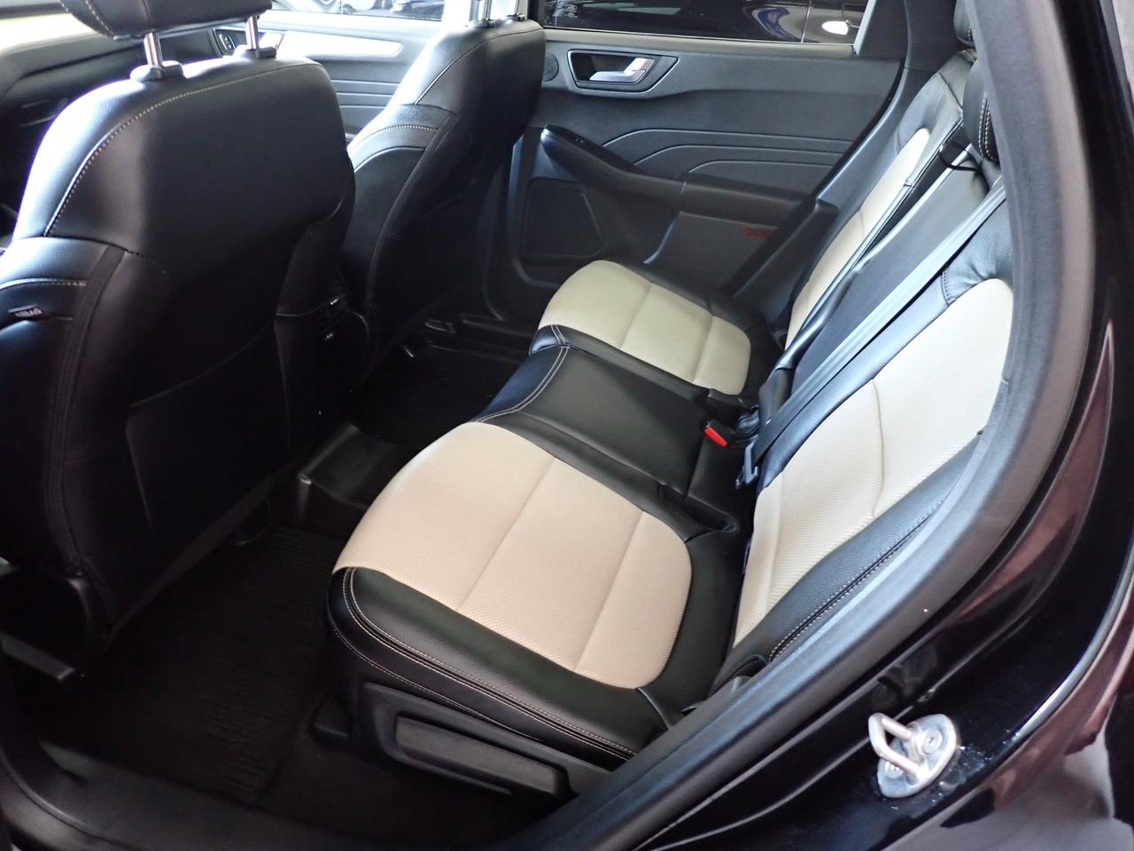 2022 Ford Escape Titanium* Hybrid* AWD LEATHER NAVI SUNROOF Photo