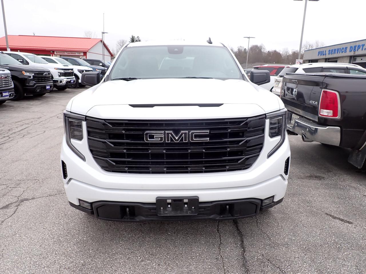 2024 GMC Sierra 1500 Elevation 4WD Crew Cab Photo