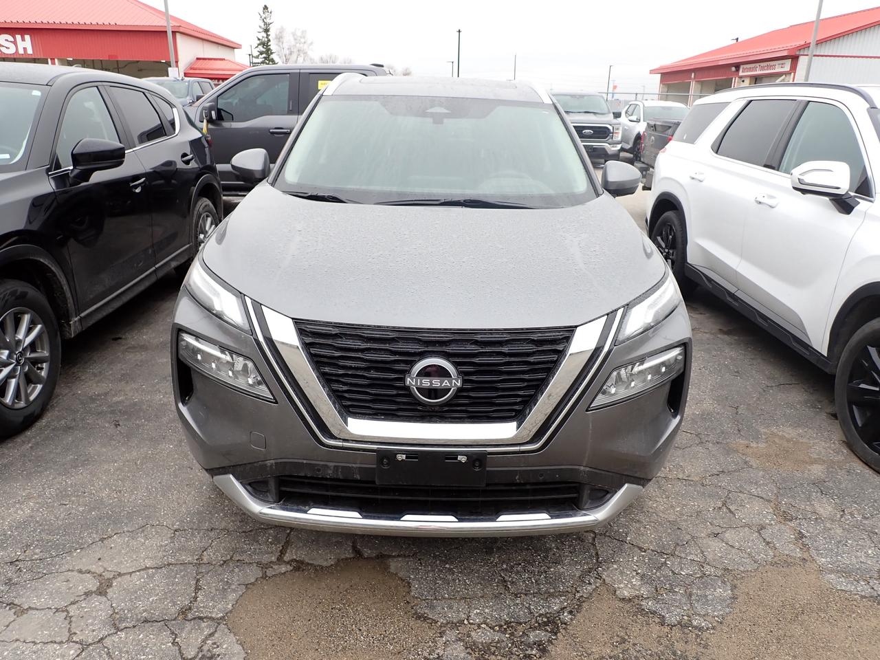 2023 Nissan Rogue Platinum AWD Photo