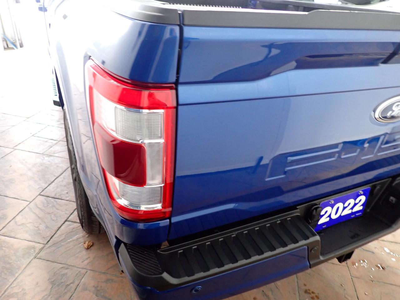 2022 Ford F-150 LARIAT SUPERCREW 6'5 BOX 4WD LEATHER NAVI SUNROOF Photo