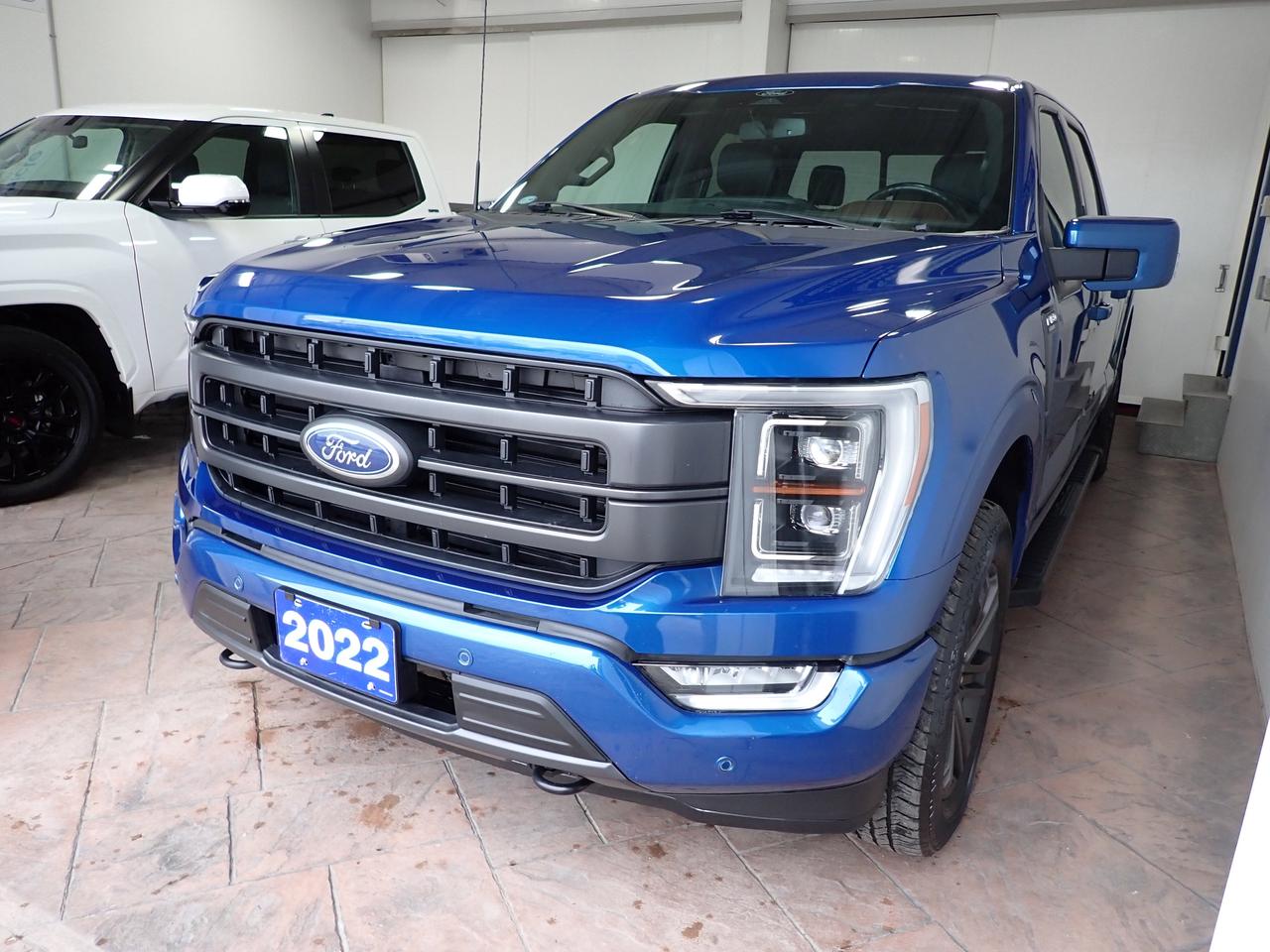 2022 Ford F-150 LARIAT SUPERCREW 6'5 BOX 4WD LEATHER NAVI SUNROOF Photo