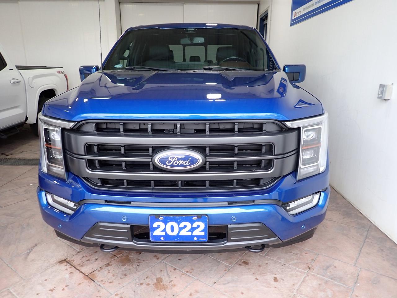 2022 Ford F-150 LARIAT SUPERCREW 6'5 BOX 4WD LEATHER NAVI SUNROOF Photo