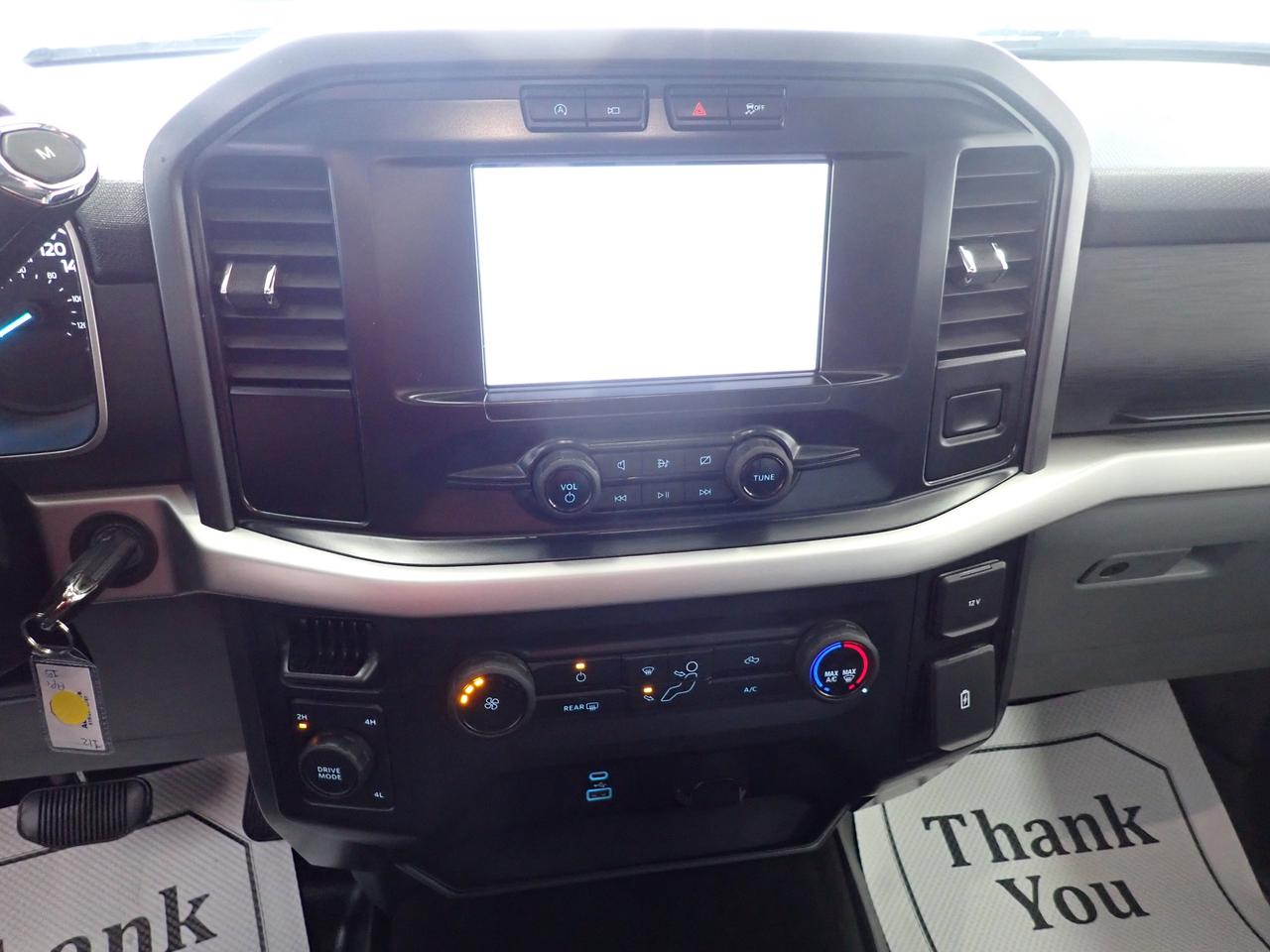 2022 Ford F-150 XLT CREW CAB 4WD 5.5 BOX NAVI Photo