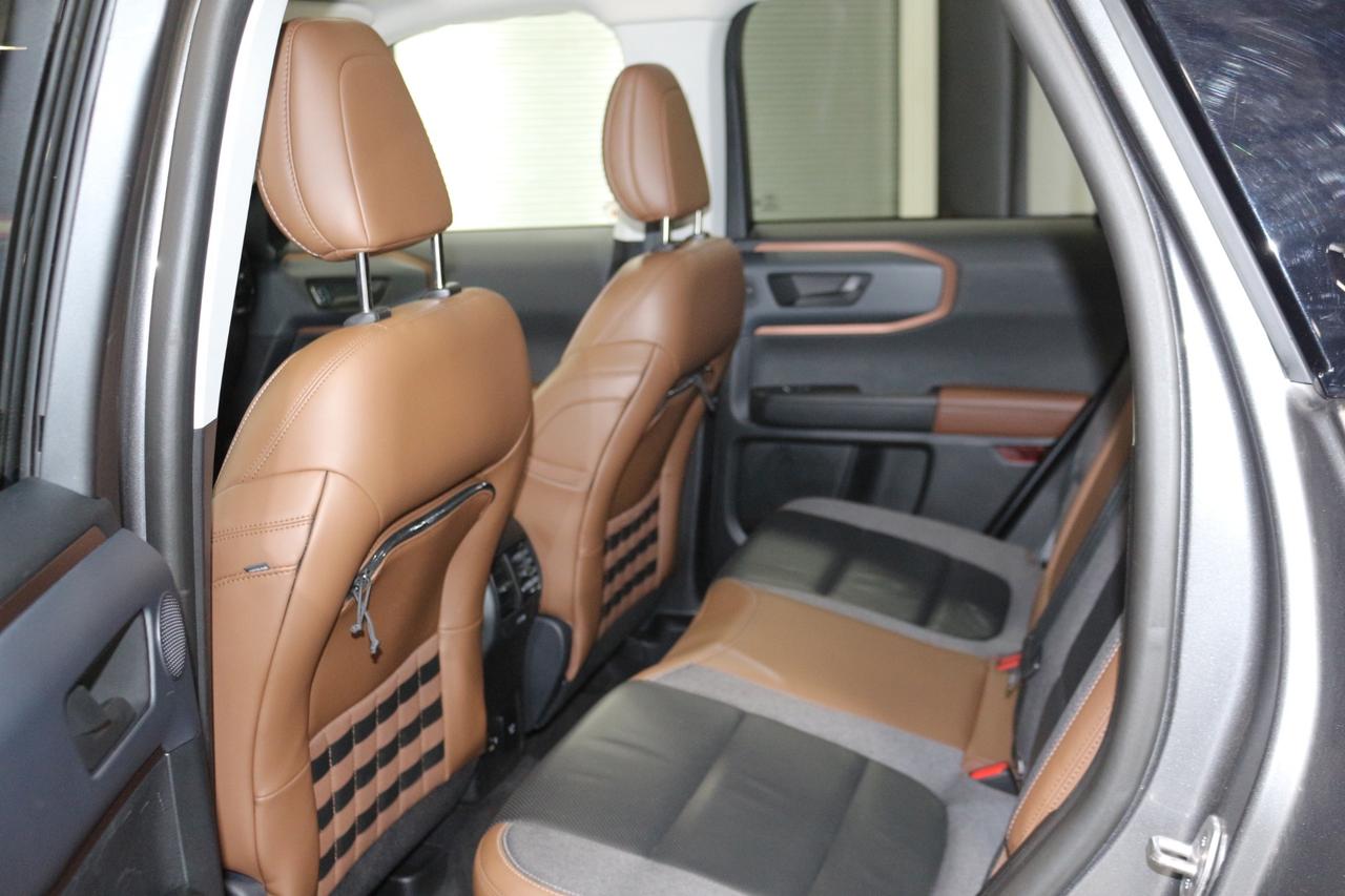 2021 Ford Bronco Sport Outer Banks 4x4 Photo