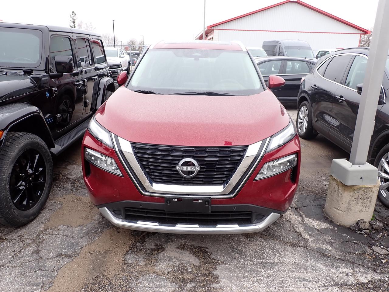 2023 Nissan Rogue Platinum AWD Photo