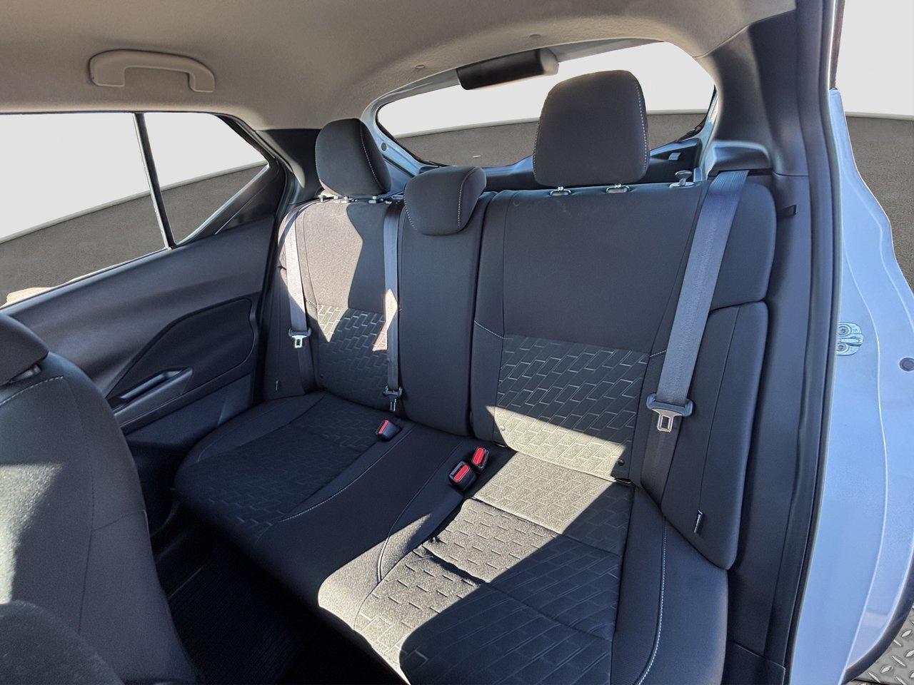 2024 Nissan Kicks SV Photo