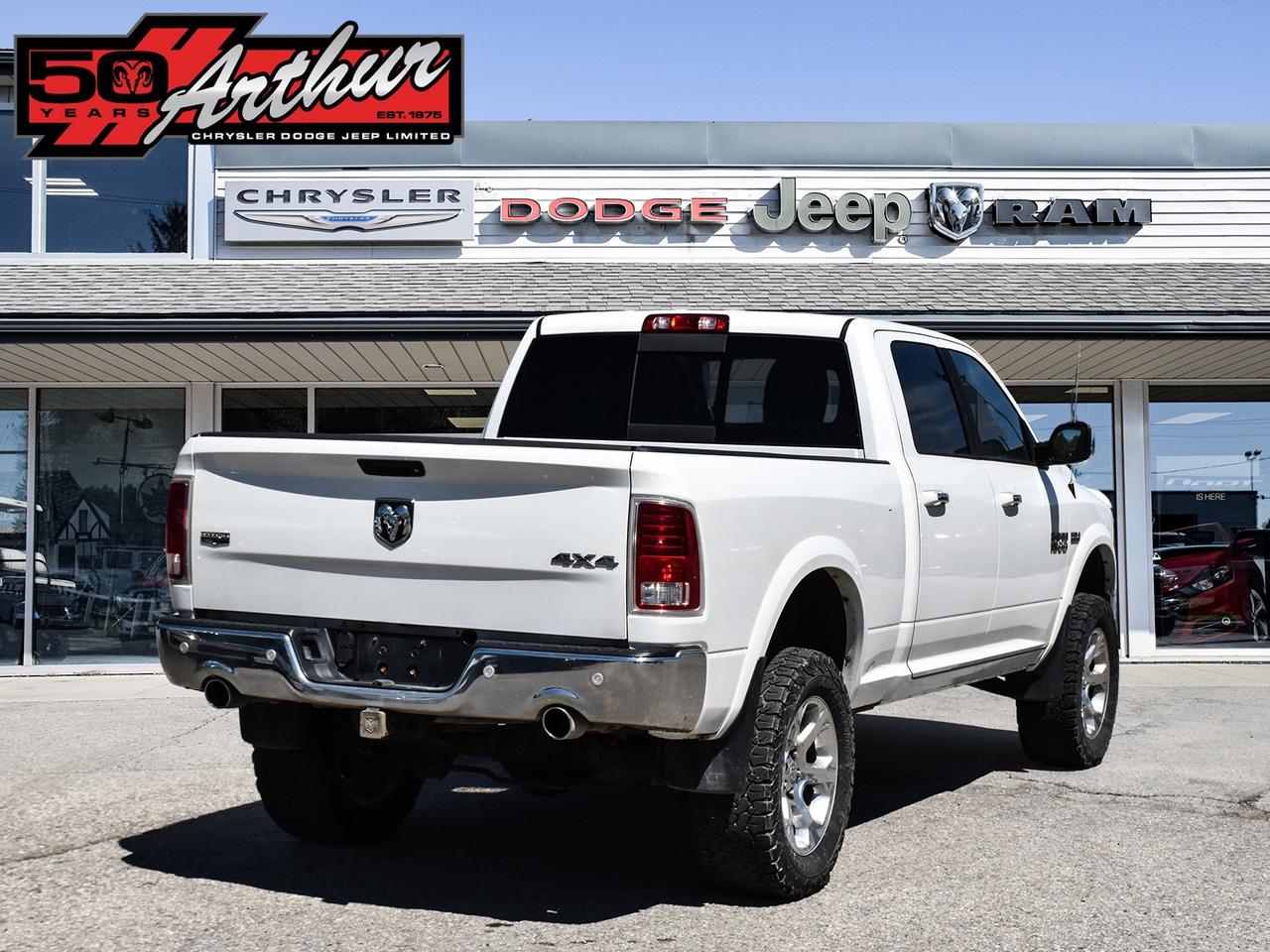 2018 RAM 1500 LARAMIE CREW CAB 4X4 Photo