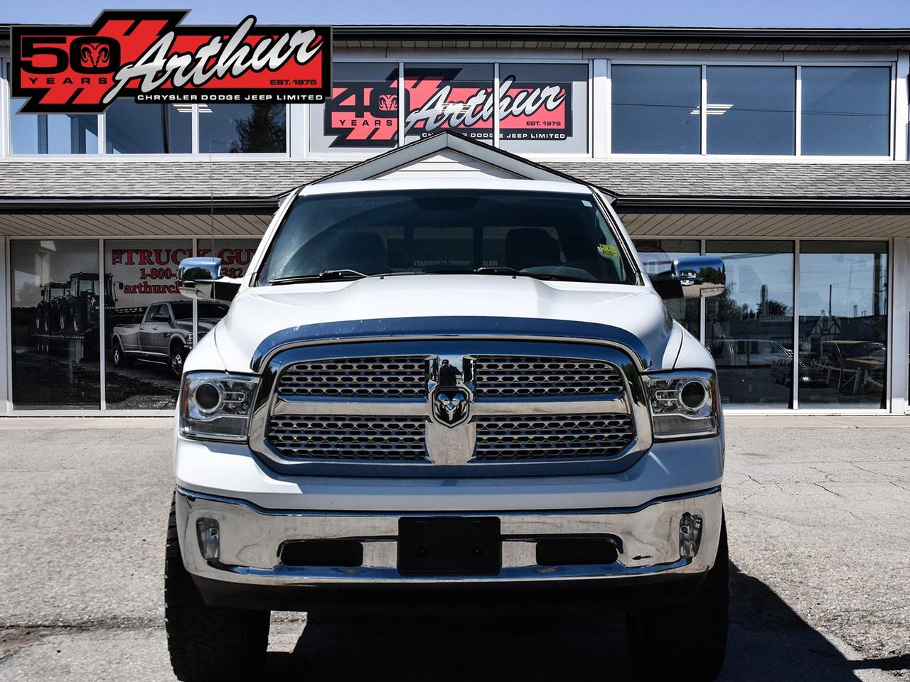2018 RAM 1500 LARAMIE CREW CAB 4X4 Photo