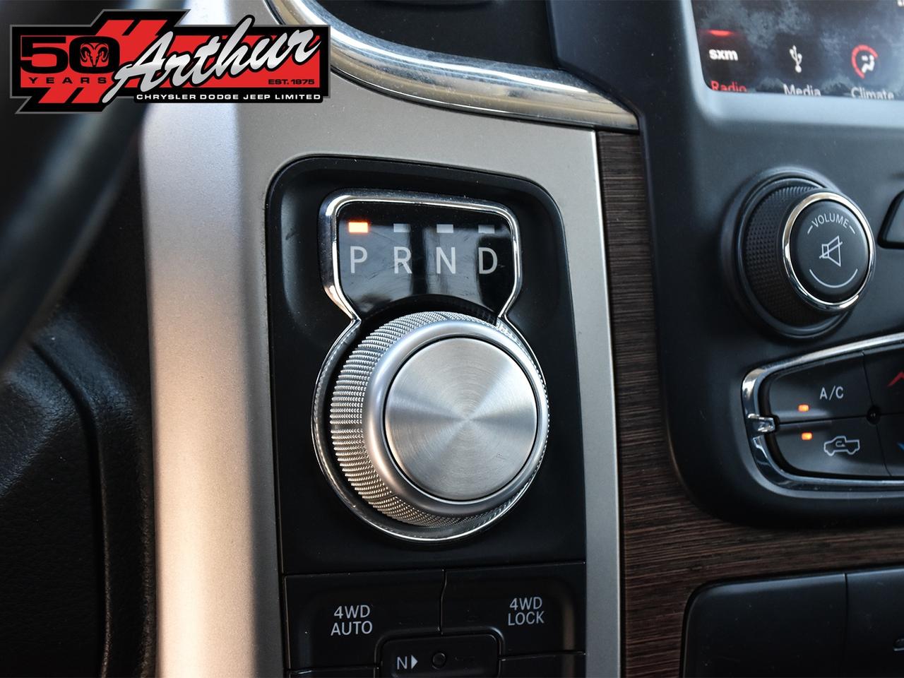 2018 RAM 1500 LARAMIE CREW CAB 4X4 Photo