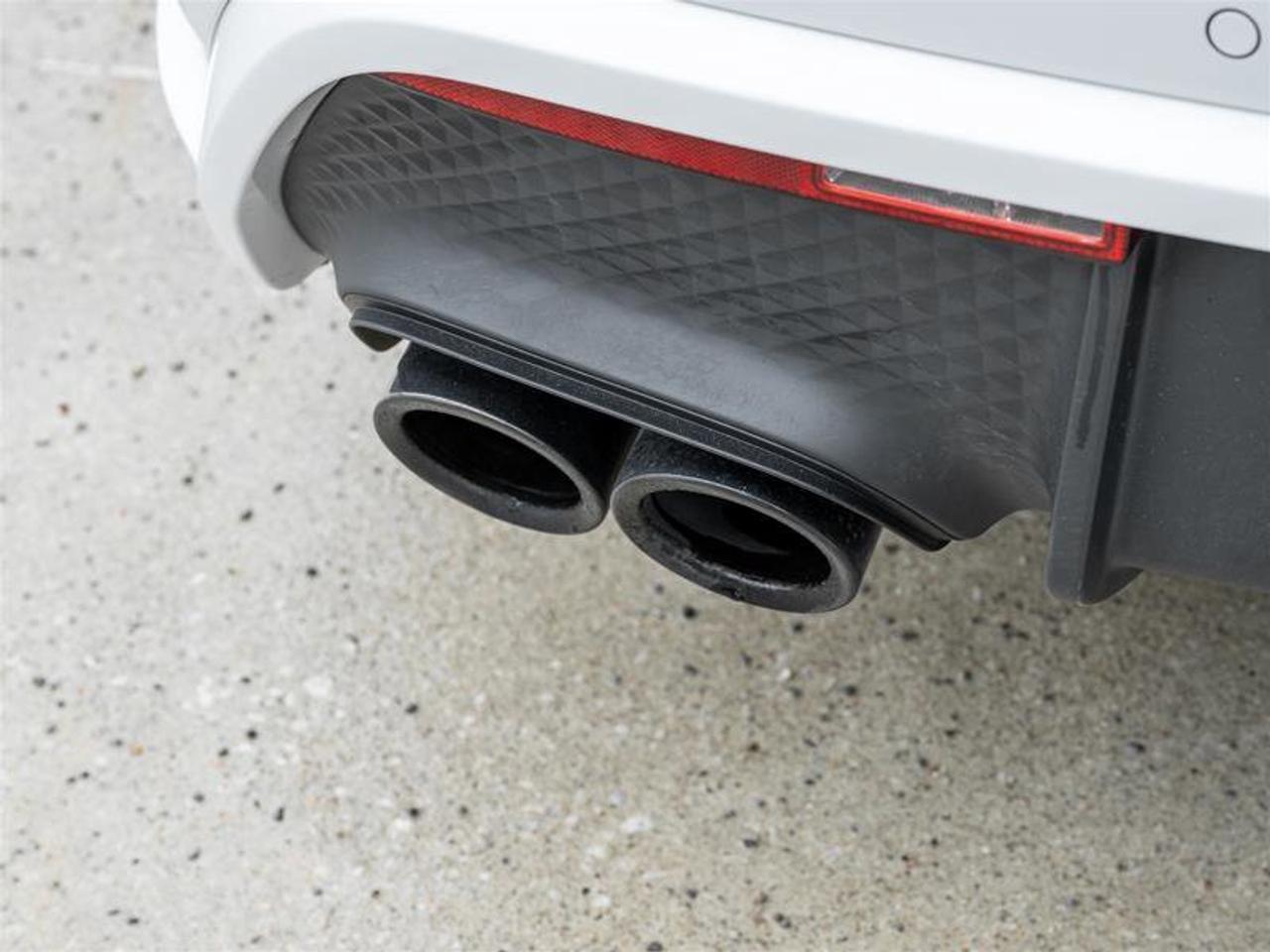 2025 Porsche Macan GTS AWD Premium Pkg Plus  Sport Chrono Pkg 21 Excl Photo