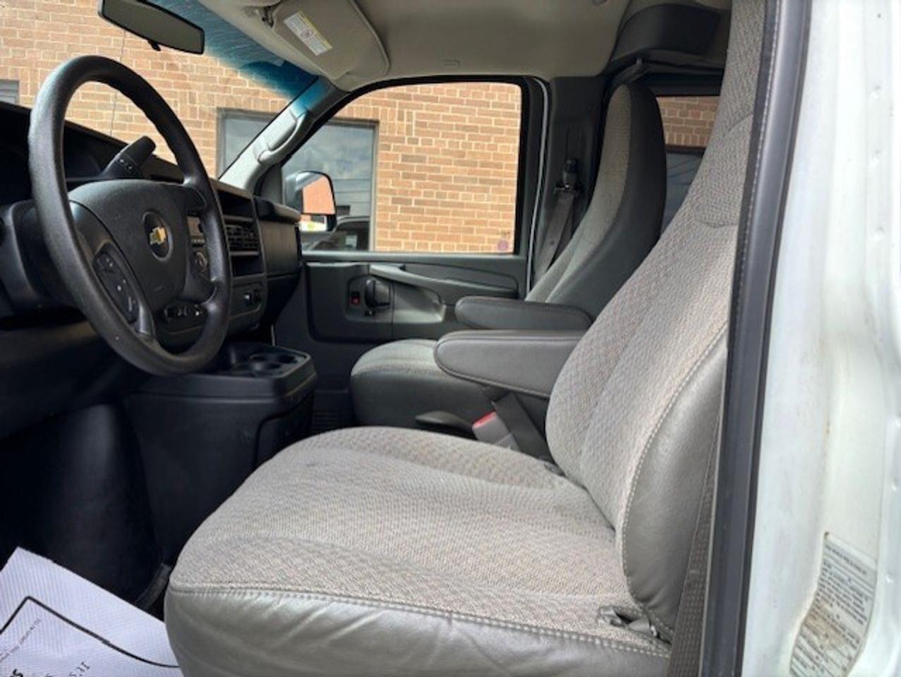 2012 Chevrolet Express Passenger LT 3500 12 PASSENGER-ONLY 100KM-SLIDING DOOR-TOW! Photo