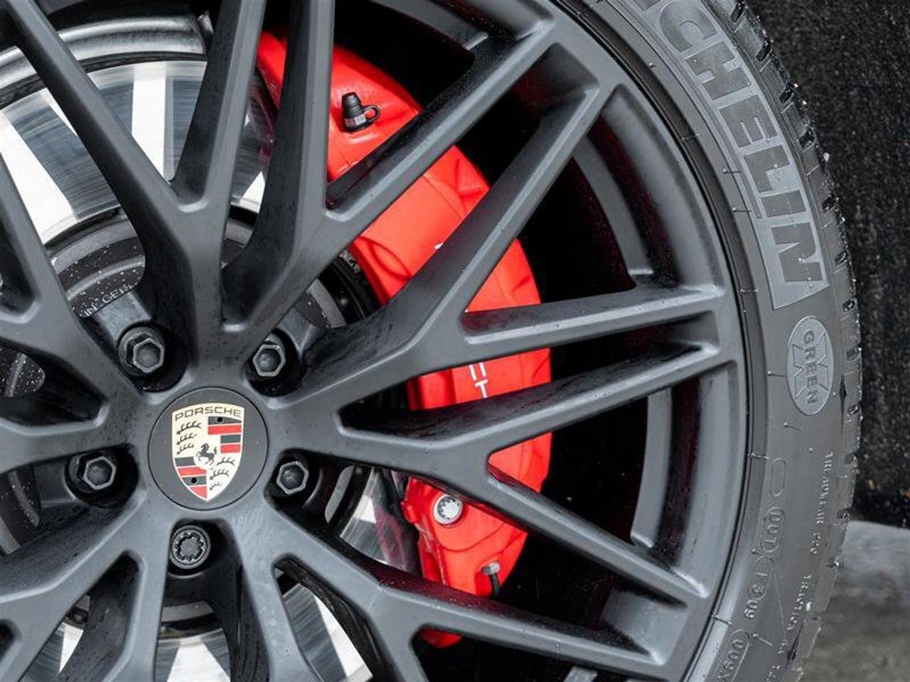 2023 Porsche Macan GTS AWD Premium Pkg Plus Sport Chrono Pkg Adaptive Photo