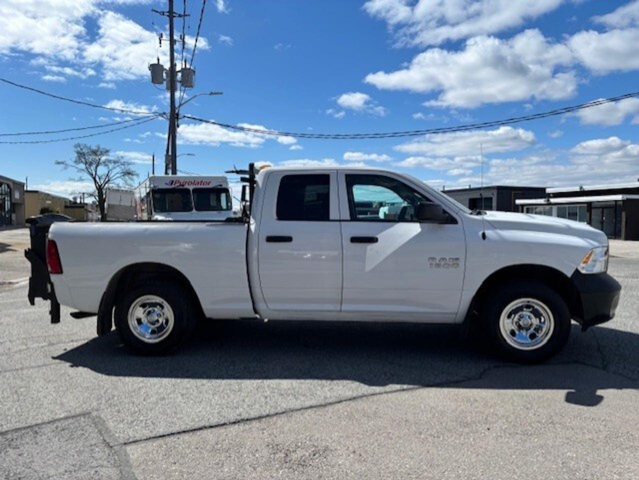 2014 RAM 1500 4WD V8 **ONLY 98KM-1 OWNER-NEW TIRES-P/LIFTGATE** Photo